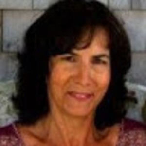 Meet your Posher, Deborah